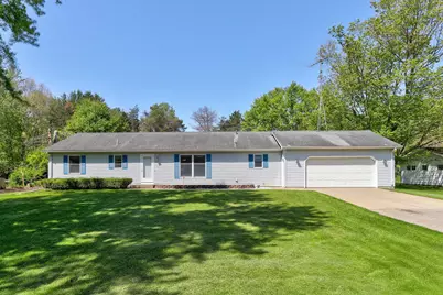 52300 County Road 687, Hartford, MI 49057 - Photo 2