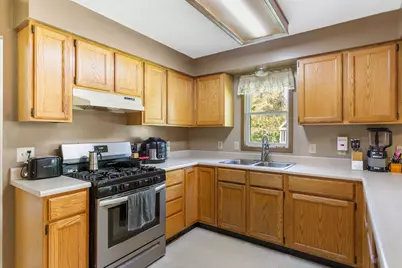 52300 County Road 687, Hartford, MI 49057 - Photo 24