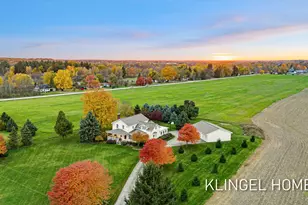 13679 60th Ave, Coopersville, MI 49404 - Photo 4