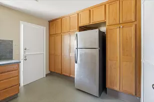 2143 Osceola Dr SE, Grand Rapids, MI 49506 - Photo 12