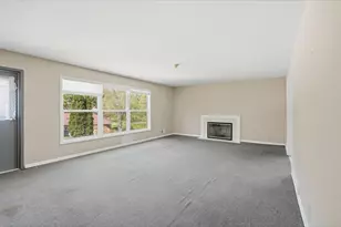 2143 Osceola Dr SE, Grand Rapids, MI 49506 - Photo 18