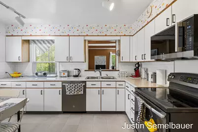 2248 Elliott Street SE, Grand Rapids, MI 49506 - Photo 10