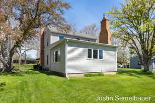 2248 Elliott St SE, Grand Rapids, MI 49506 - Photo 30