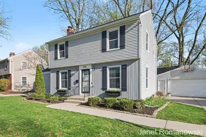 2126 Englewood Drive SE, Grand Rapids, MI 49506 - Photo 18