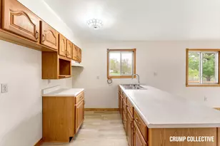 9129 Lakeside Dr, Perrinton, MI 48871 - Photo 14