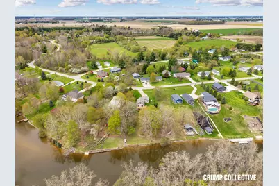 9129 Lakeside Drive, Perrinton, MI 48871 - Photo 48