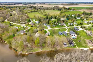 9129 Lakeside Dr, Perrinton, MI 48871 - Photo 40