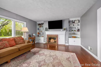 722 N Hudson Street SE, Lowell, MI 49331 - Photo 6