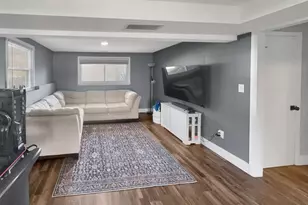 4451 Bonanza Dr NE, Grand Rapids, MI 49525 - Photo 14