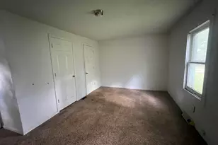627 S 5th St, Niles, MI 49120 - Photo 16