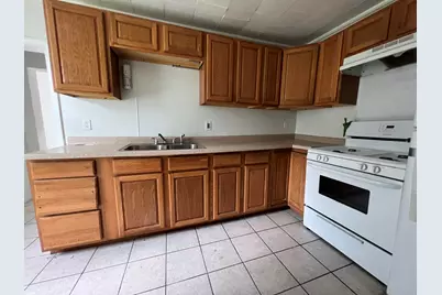 627 S 5th Street, Niles, MI 49120 - Photo 6