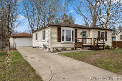 65 Betty Street NE, Comstock Park, MI 49321 - Photo 2