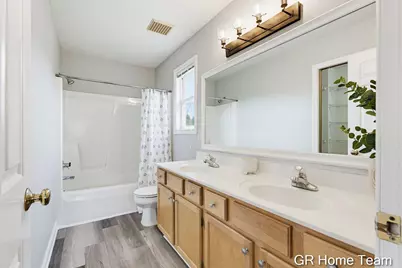 3777 Mayberry Court SE, Kentwood, MI 49512 - Photo 6