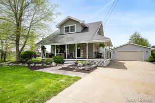 6215 84th Ave, Zeeland, MI 49464 - Photo 2