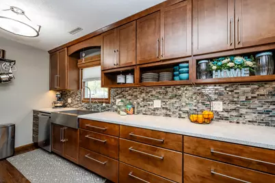5021 Weatherford Drive, Coloma, MI 49038 - Photo 12