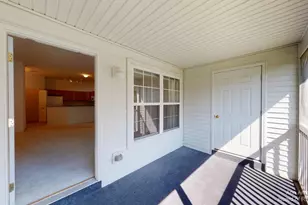 2802 S Knightsbridge Cir, Ann Arbor, MI 48105 - Photo 8
