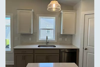 15733 Hawley Drive #31, Grand Haven, MI 49417 - Photo 4