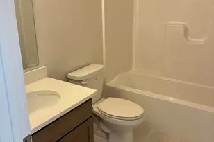 15733 Hawley Dr, Grand Haven, MI 49417 - Photo 18
