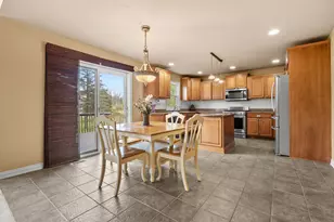 9048 Montezuma Ave, Kalamazoo, MI 49009 - Photo 8