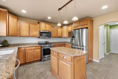 9048 Montezuma Avenue, Kalamazoo, MI 49009 - Photo 10