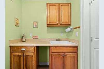 9048 Montezuma Avenue, Kalamazoo, MI 49009 - Photo 14