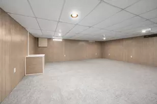 1865 Ridgemoor Dr SE, Grand Rapids, MI 49506 - Photo 22