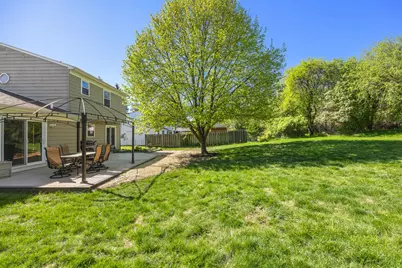 1865 Ridgemoor Drive SE, Grand Rapids, MI 49506 - Photo 24