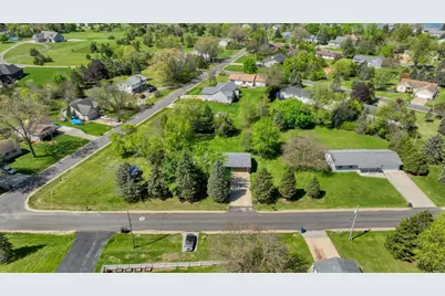 124 Carlysle Drive, Brooklyn, MI 49230 - Photo 46