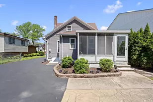 351 Maple St, Plymouth, MI 48170 - Photo 28