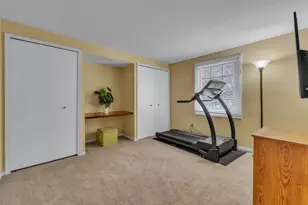 11201 Academy Ct, Plymouth, MI 48170 - Photo 30