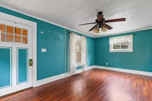 1002 S W Ave, Jackson, MI 49203 - Photo 4