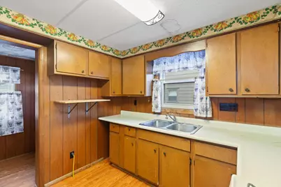 1002 S West Avenue, Jackson, MI 49203 - Photo 12