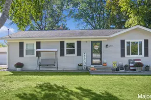 2514 Valleyview St SW, Wyoming, MI 49519 - Photo 4