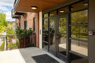 325 E Summit St, Ann Arbor, MI 48104 - Photo 42