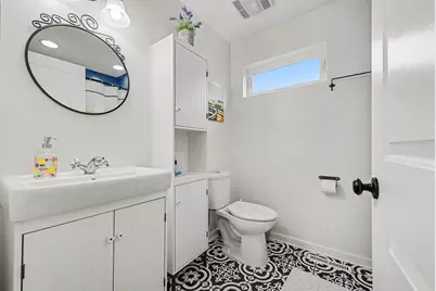 2182 Anita Avenue Avenue, Grosse Pointe Woods, MI 48236 - Photo 18