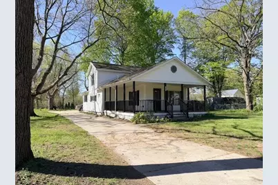 549 Academy Street, Allegan, MI 49010 - Photo 2