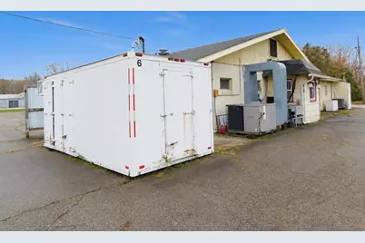 28102 M-152, Dowagiac, MI 49047 - Photo 20