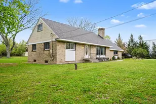 2120 Leffingwell Ave NE, Grand Rapids, MI 49525 - Photo 4