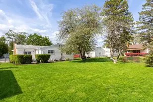 3415 Karen St, Lansing, MI 48911 - Photo 36