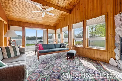 7174 Longview Court, Delton, MI 49046 - Photo 12