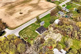 5142 N State Rd, Alma, MI 48801 - Photo 14