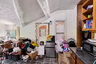 32458 Co Rd 665, Paw Paw, MI 49079 - Photo 8