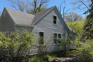 1961 Bundt Dr, Norton Shores, MI 49441 - Photo 4