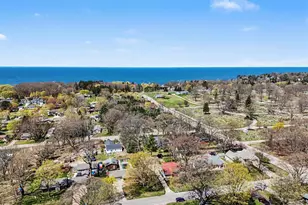 1033 N Beechwood St, Ludington, MI 49431 - Photo 36