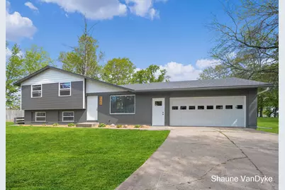 4566 Lantern Court NW, Comstock Park, MI 49321 - Photo 2