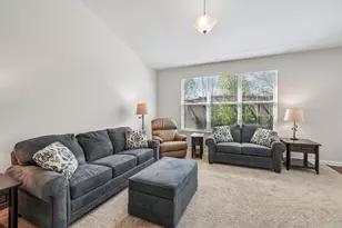 8820 Natalie Dr, Ypsilanti, MI 48197 - Photo 4