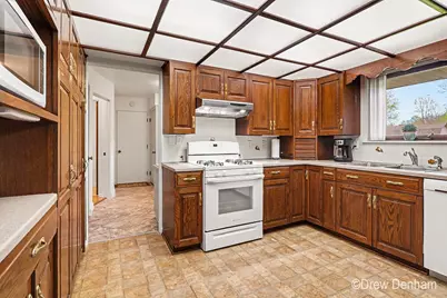 2525 S 8 Mile Road, Auburn, MI 48611 - Photo 12