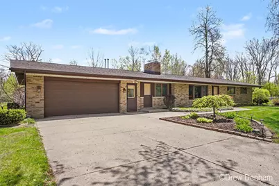 2525 S 8 Mile Road, Auburn, MI 48611 - Photo 2