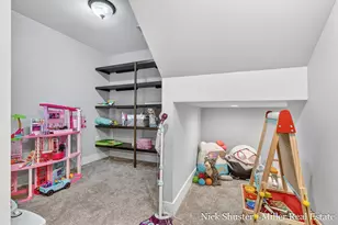 128 Thorn Hill Ct, Hastings, MI 49058 - Photo 40