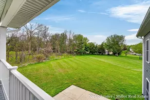 128 Thorn Hill Ct, Hastings, MI 49058 - Photo 52